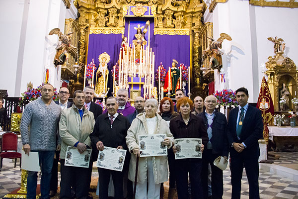 diplomas hermanos 25 anos marzo2015