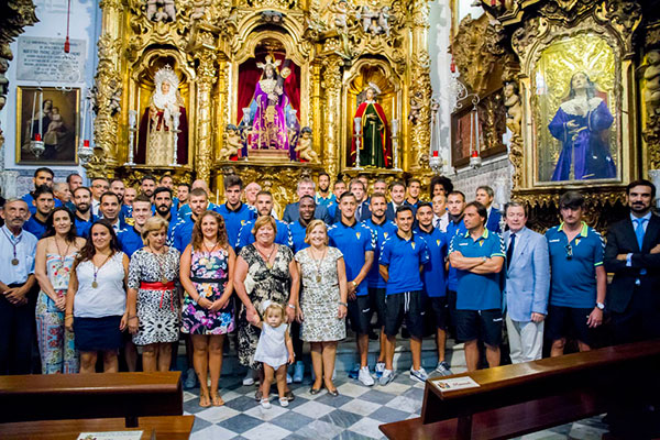 ofrenda floral cadizcf nazareno 2015 2016