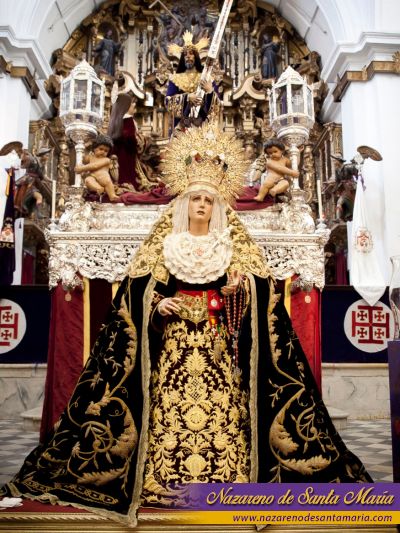 15042011132755doloresnazareno besamano2011